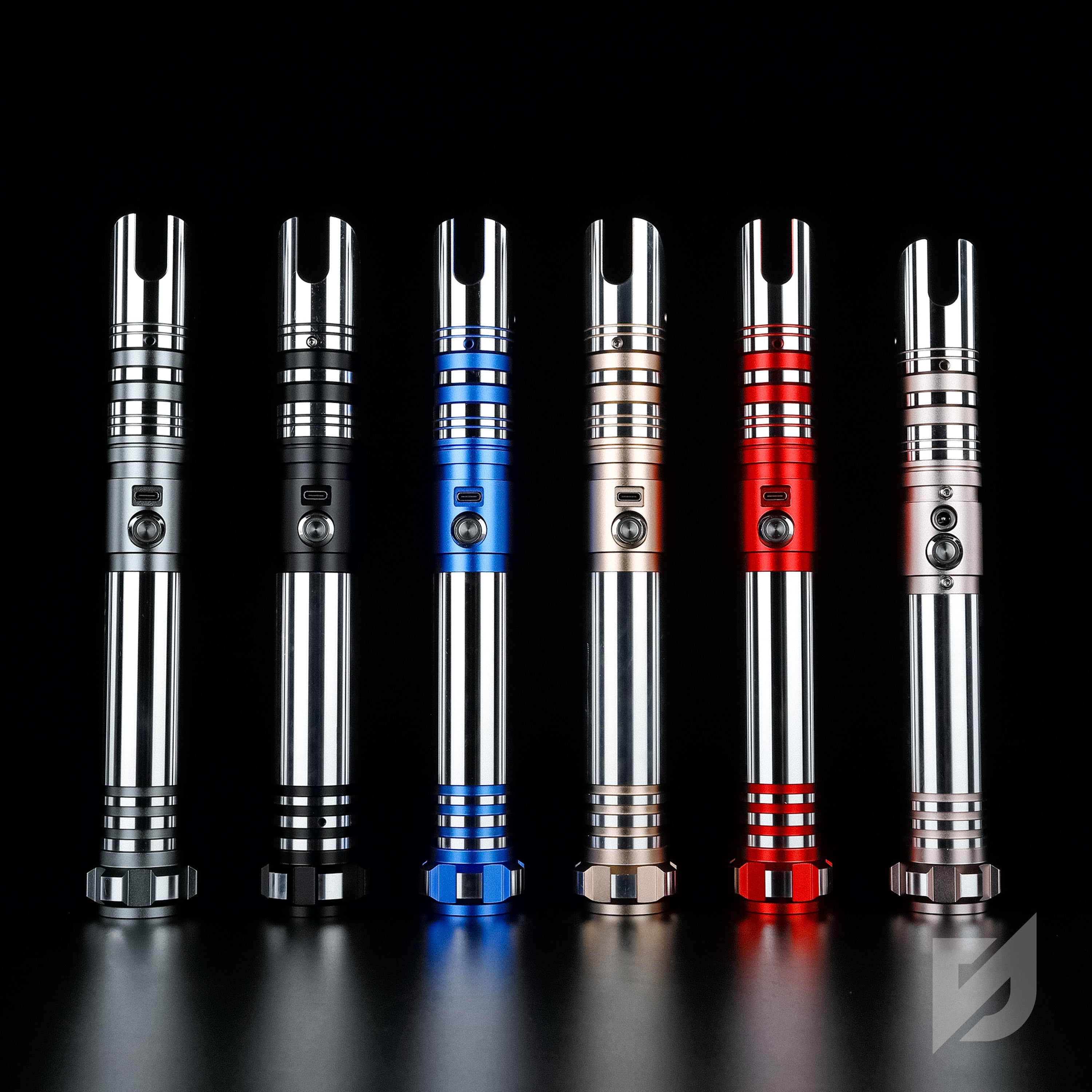 The Hunter lightsaber - product image 2