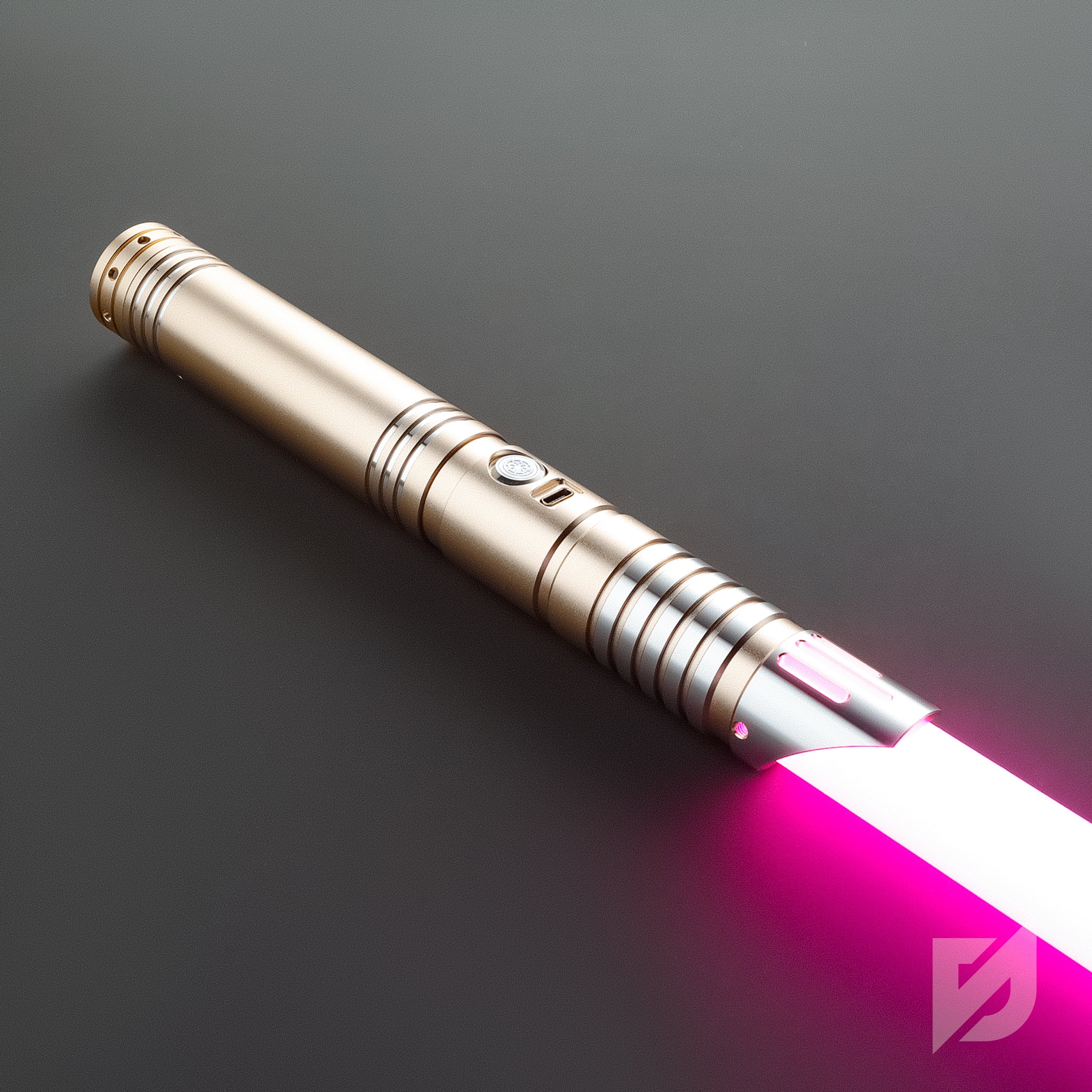 The Defender lightsaber - product image 10