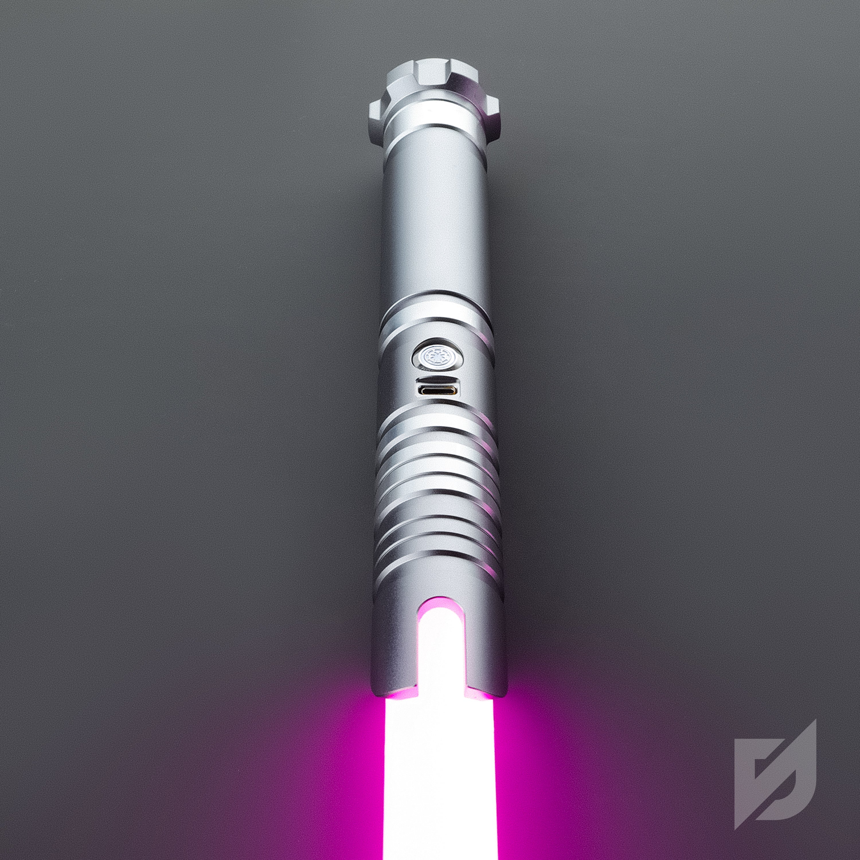 The Hunter V2 lightsaber - product image 22